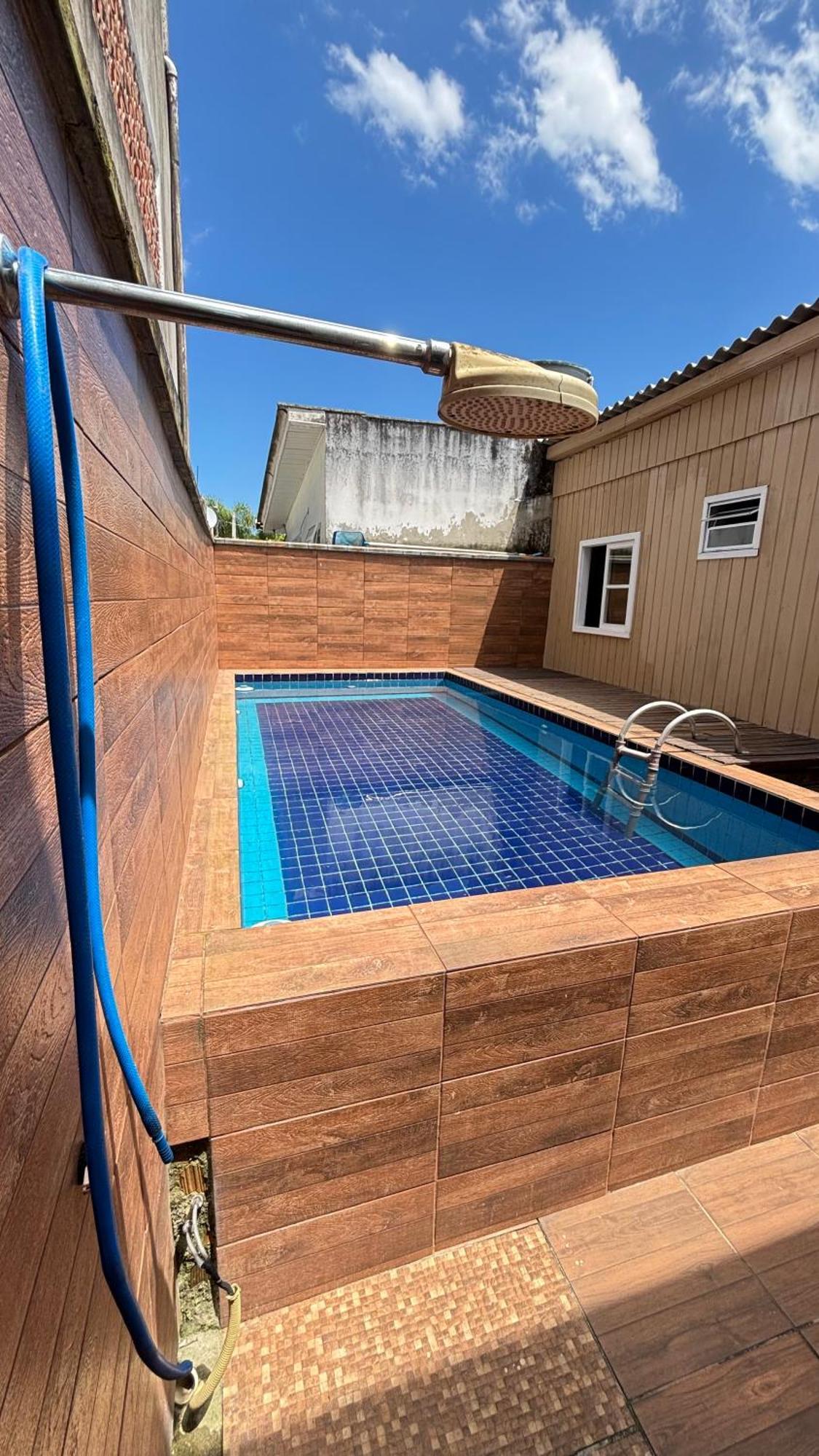 Casa Com Piscina Proximo A Meia Praia, Itapema-sc